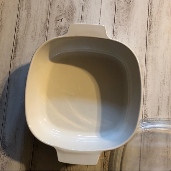 Vintage Corningware Blue Cornflower Design 7” square Casserole Dish with… - Picture 6 of 8